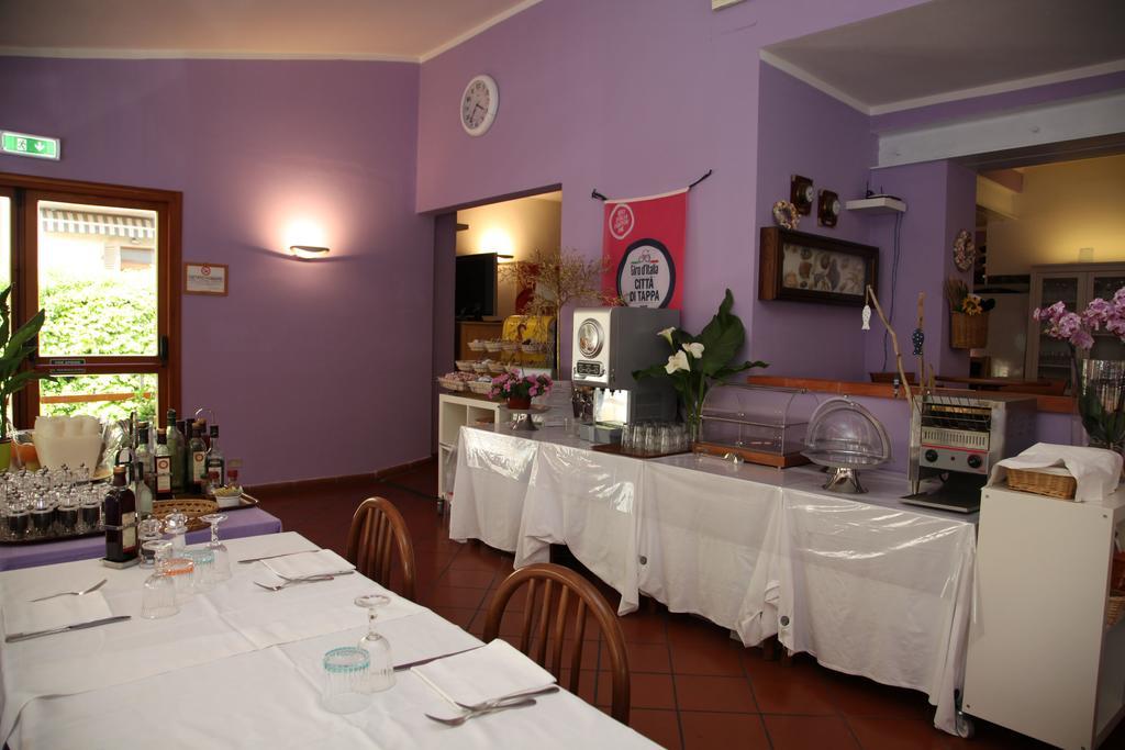 Albergo Rossella Castiglione della Pescaia Exterior foto